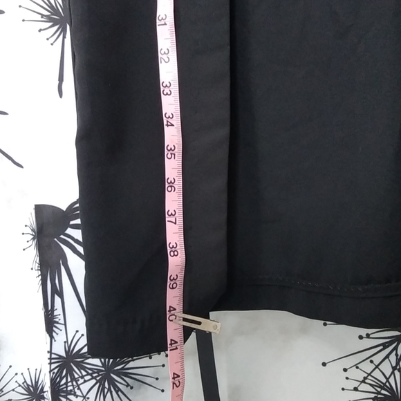 Forever 21 Black Front/Side Split High Low Skirt - Picture 6 of 7